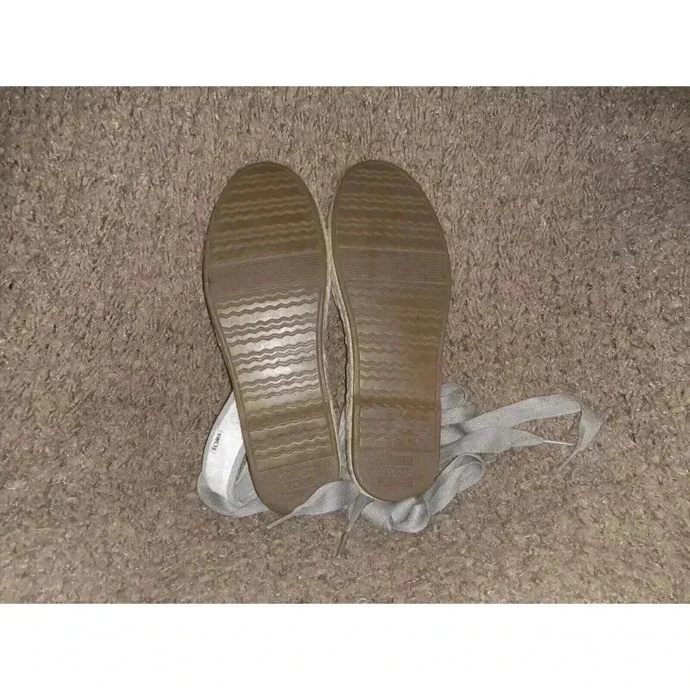 TOMS-Bella-Gray Tie Dye-Closed Toe-Suede-Tie Up Leg Espadrilles-Sz7-Excellent